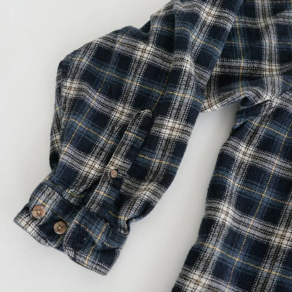 Vintage Field And Stream Outfitter Navy And Blue Checker Pattern Button Up Shirt - Picture 9 of 12